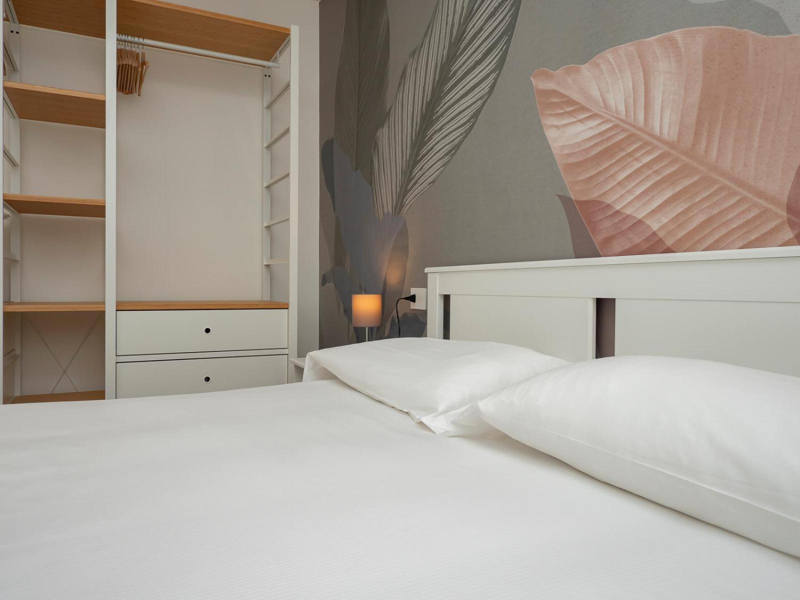 Апартаменты Ihost Luxury - Neg Roli 8 Милан Экстерьер фото